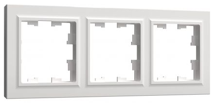 BRITE Рамка 3 поста РУ-3-БрБ белый
